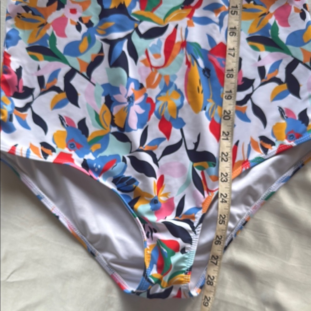 Tropical Print Multi Color Floral One-Piece Swimsuit Size Large - Picture 6 of 14